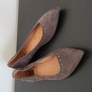 Frye Sienna Micro Studded Flats - sz 7